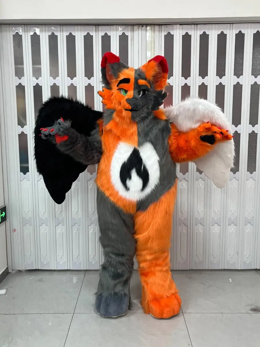 Plantigrade Fullsuit commission example